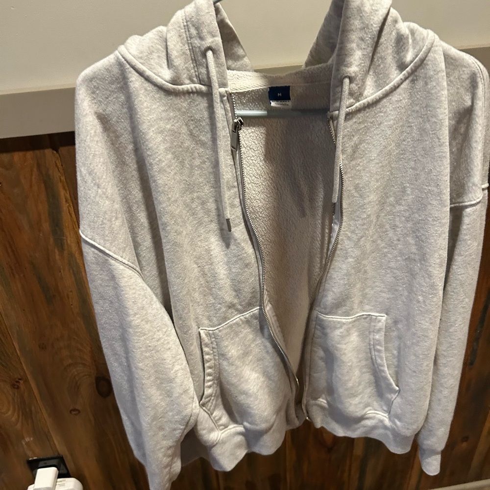 Gray Old Navy Zip-Up Hoodie